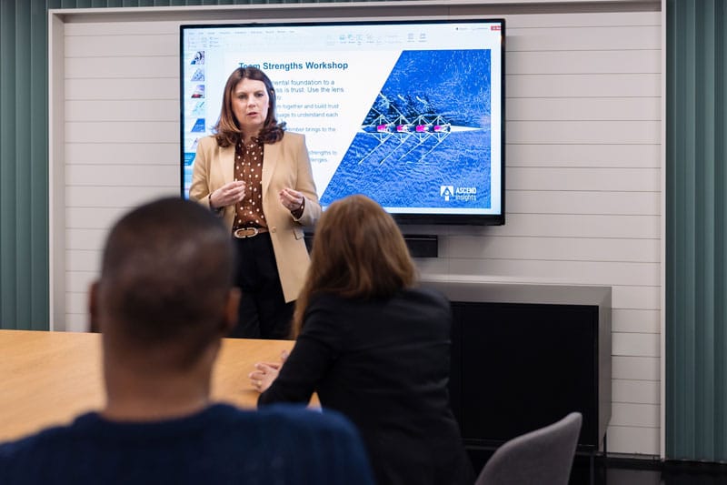 Annette Steel running a workshop Annette Steel running a workshop